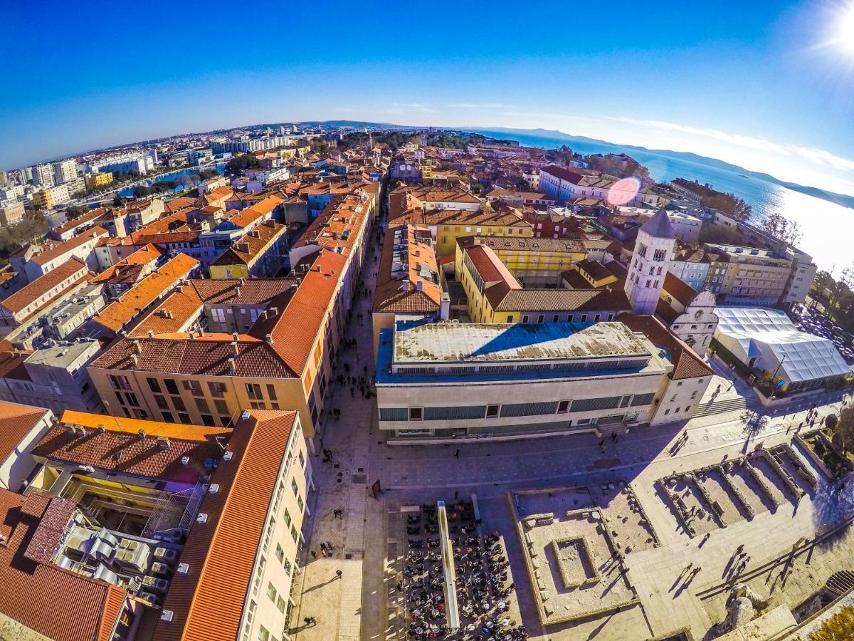 Neva Room With Private Bathroom Zadar Exterior photo